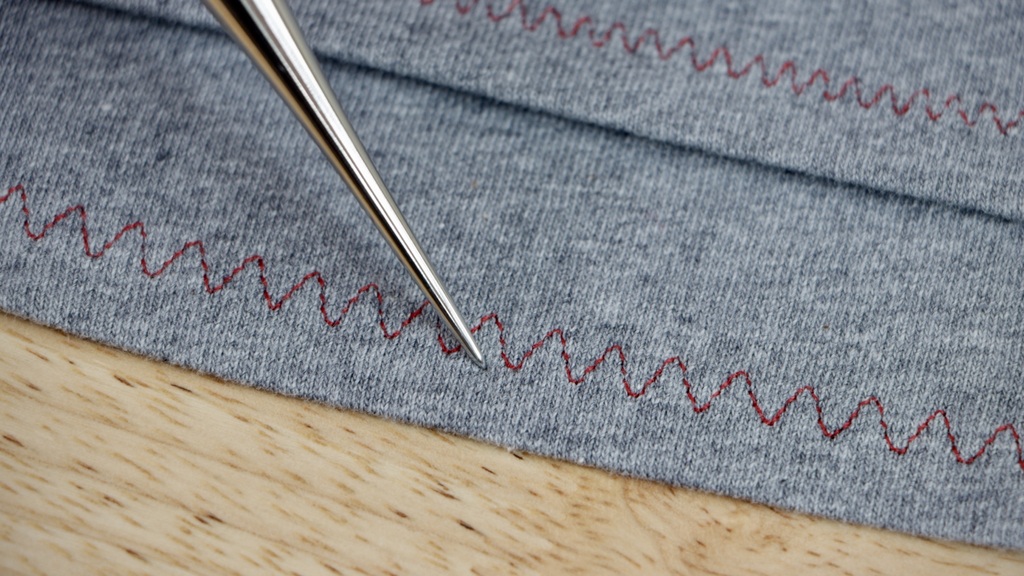 three-step zigzag stitch