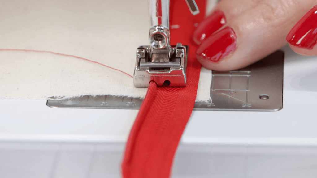 Close-up of invisible zipper foot